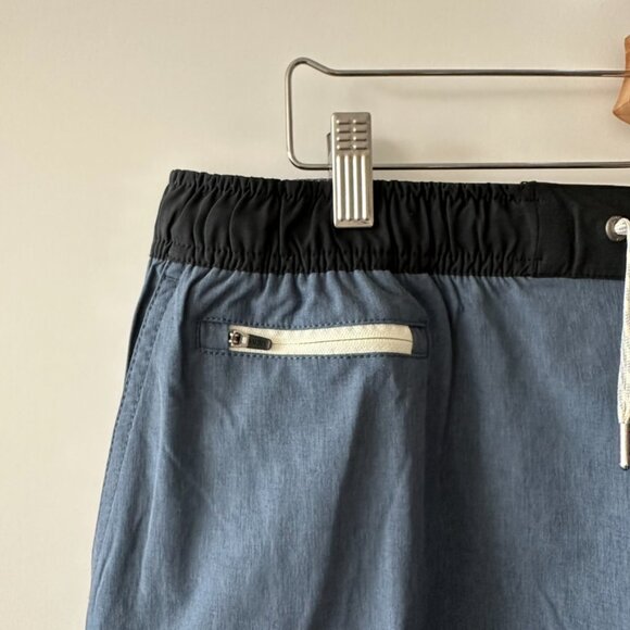 Vuori • Azure Blue Linen Texture Banks Shorts - Picture 7 of 11